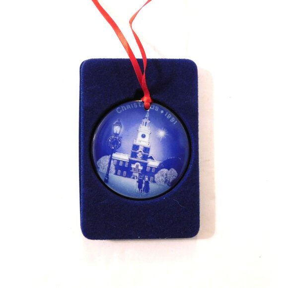 Bing & Grondahl Independence Hall 1991 Ltd Ed Porcelain Christmas Ornament Boxed - Picture 4 of 7